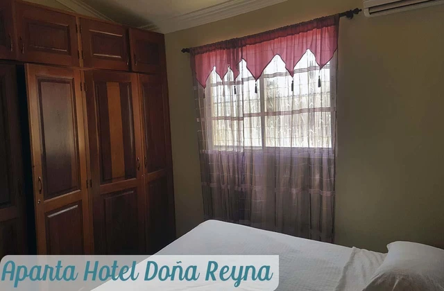 Apparthotel Dona Reyna La Caleta Chambre